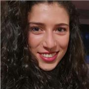 Conoscenza dell'inglese C1, conseguito 1 anno all'estero di studio (USA), già esperienza come insegnante di italiano ad anglofoni e lusófono adulti, analfabeti, stranieri, ripetizioni a studenti italiani